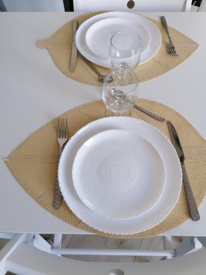 Le Manut, Charme Et Confort Dijon Kültér fotó